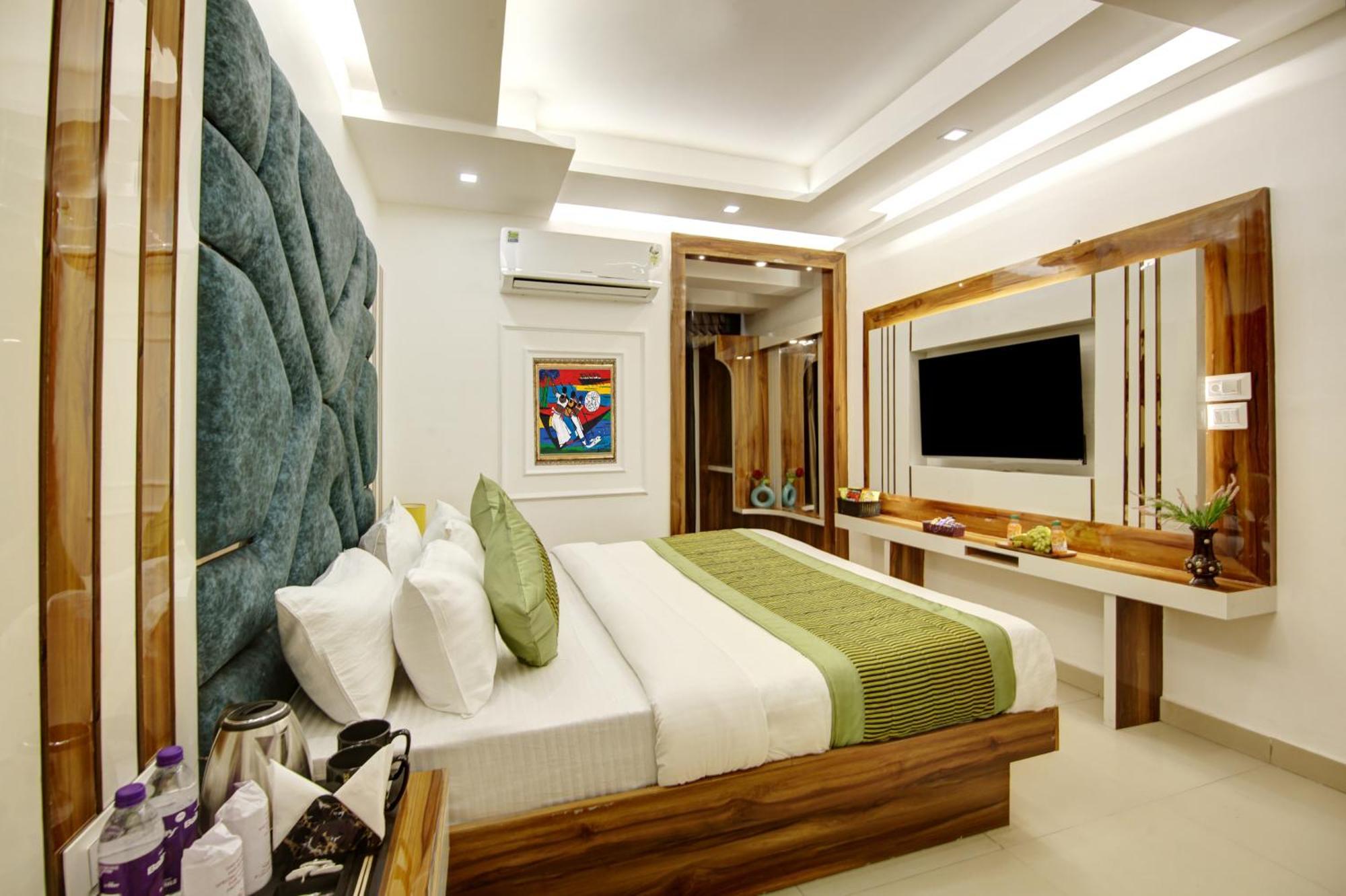 Hotel Star Villa - Front Of New Delhi Railway Station & 5 Minute From Connaught Place Exterior photo
