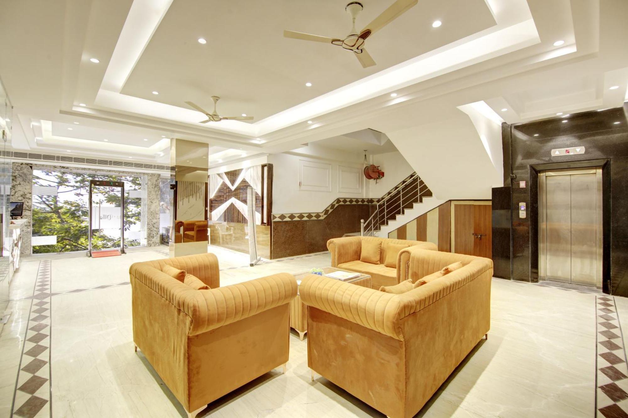 Hotel Star Villa - Front Of New Delhi Railway Station & 5 Minute From Connaught Place Exterior photo