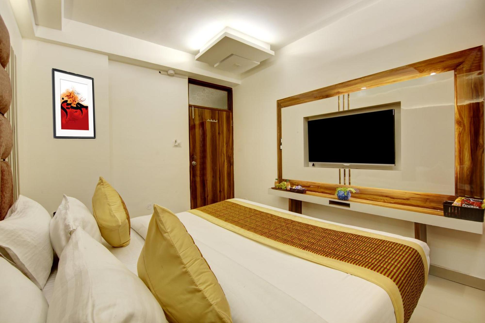 Hotel Star Villa - Front Of New Delhi Railway Station & 5 Minute From Connaught Place Exterior photo