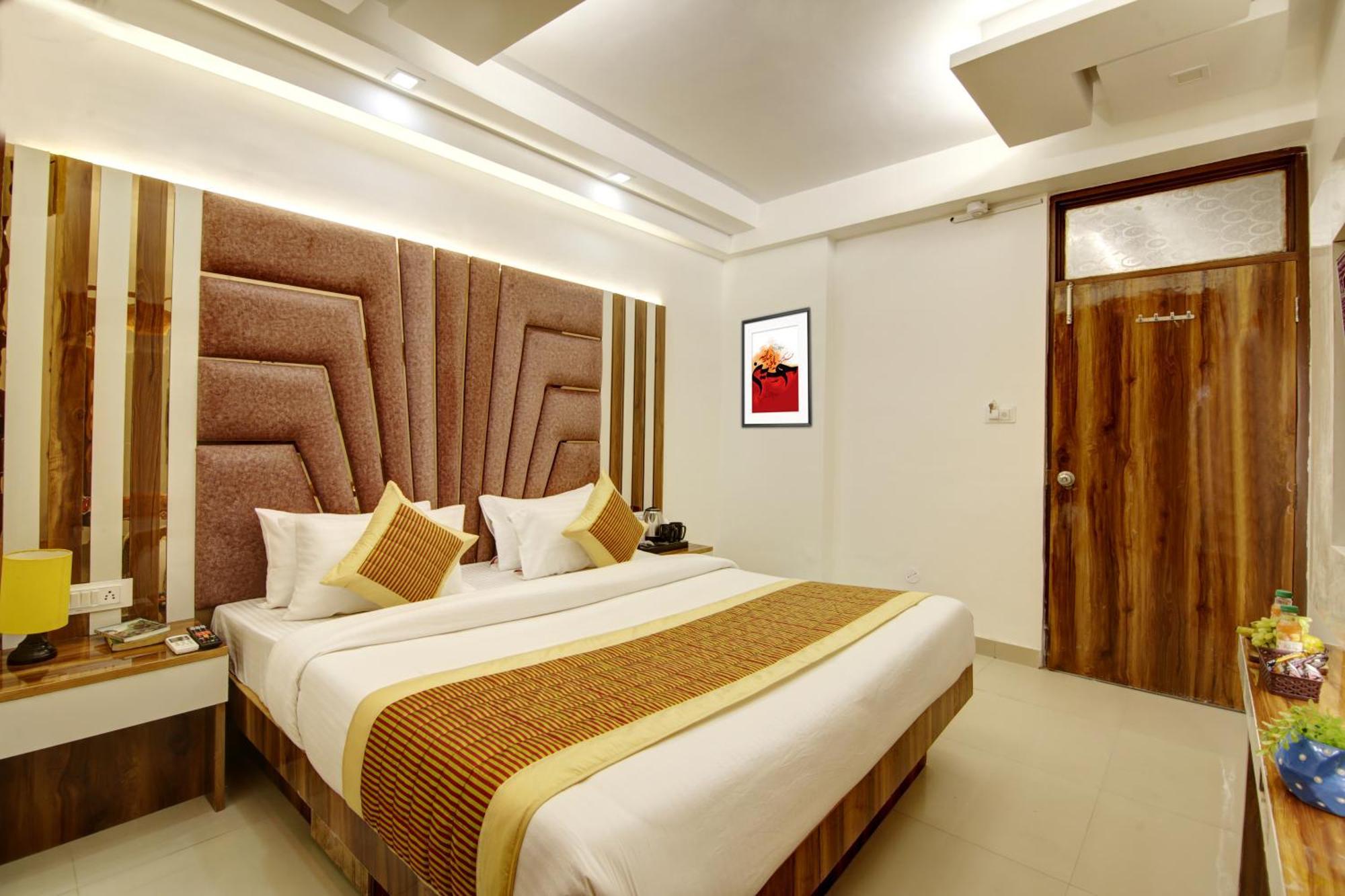 Hotel Star Villa - Front Of New Delhi Railway Station & 5 Minute From Connaught Place Exterior photo
